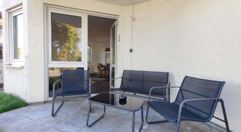85qm, 4 bedroom, parking, King-Bed, Wifi, Netflix — photo 4