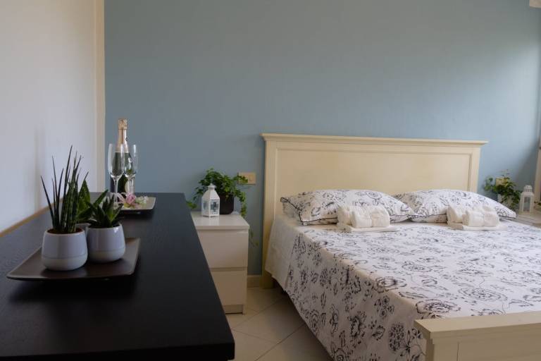 Apartment with 1 room for 3 persons — photo 2