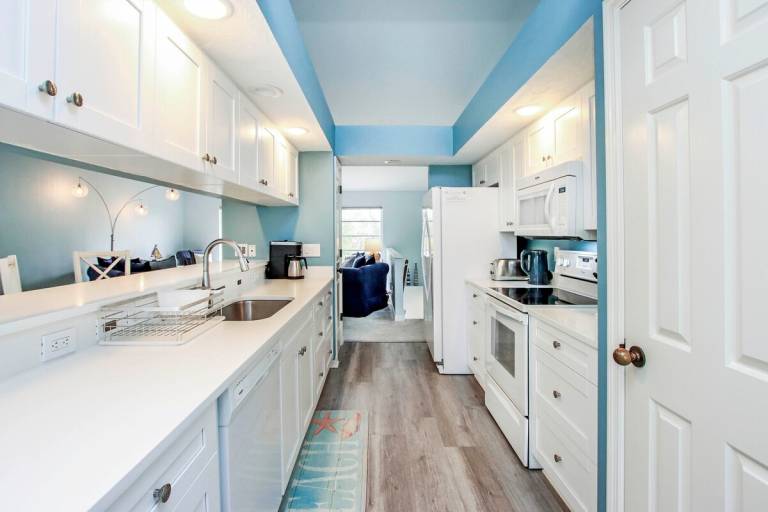 Children-friendly beautiful vacation home with yard & barbeque | Next to the beach | Pet-friendly — photo 4