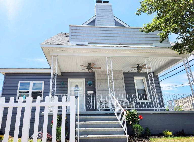 House  Ventnor City