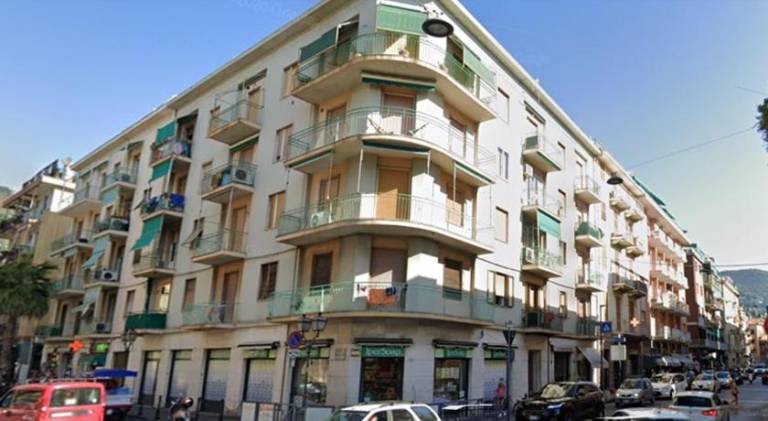 Rental apartment with 1 room for 4 persons in Laigueglia