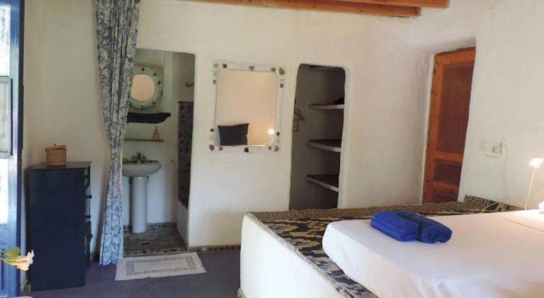 Holiday apartment with 2 rooms for 5 persons — photo 2