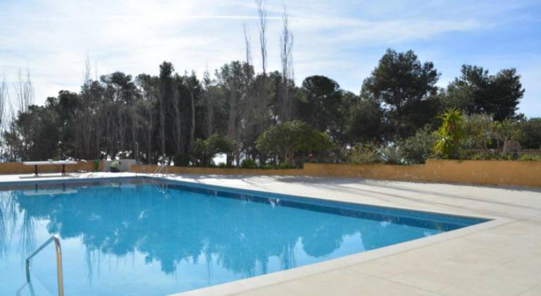 Holiday apartment with pool & terrace in Tossa de Mar