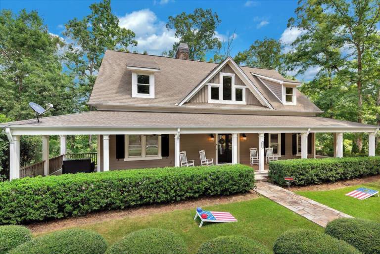 House  Seneca