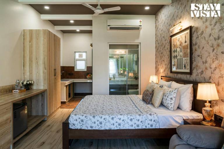 StayVista at Luxury Cottage@The Ivory Courtyard — photo 3