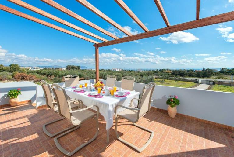 Children-friendly pleasant villa with terrace, yard & private pool | Next to the beach | Suitable for remote work | Dogs allowed — photo 5