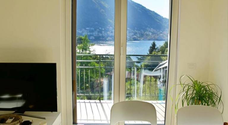 Holiday apartment | Close to Villa Olmo — photo 2