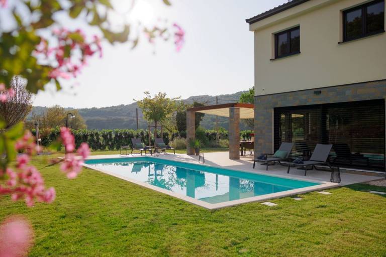 Villa  Nova Vas nad Dragonjo