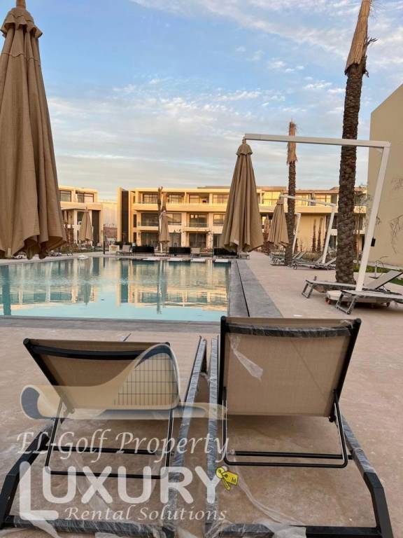 House with pool, barbeque & yard | Water view | Dogs allowed — photo 4
