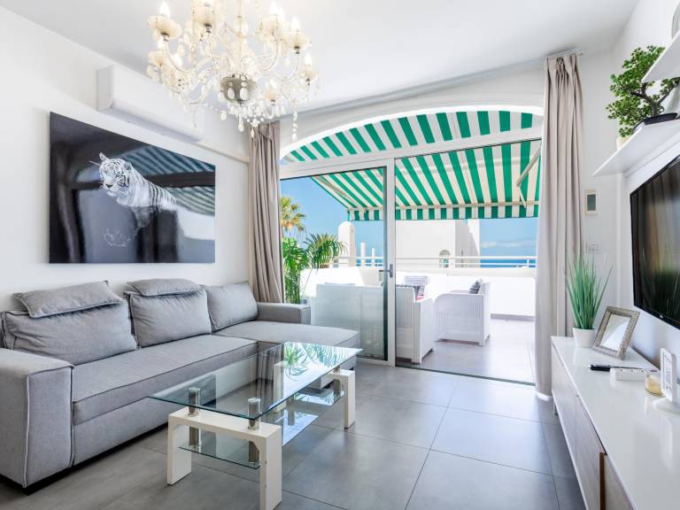 Ferienwohnung in Costa Adeje f&uuml;r max. 3 Personen am Atlantik
