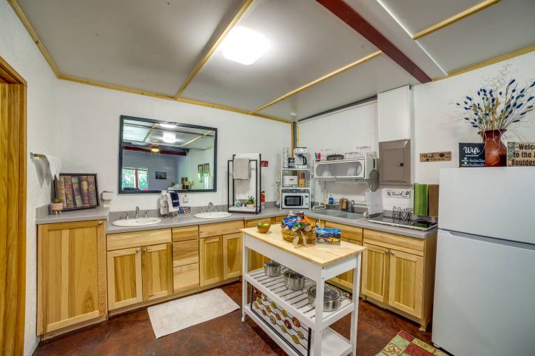 Cozy Great Falls Studio on the Missouri River! — photo 3