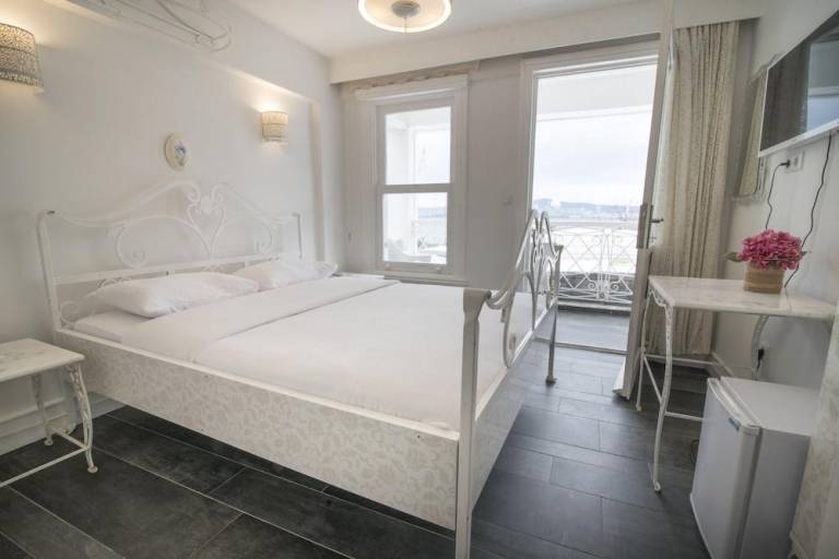 Buyukada Port Hotel — photo 2