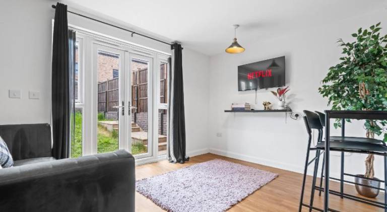 Ample house | Pets allowed in Birmingham