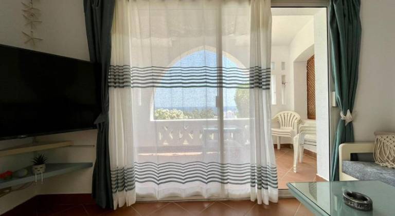 Villa with 2 rooms for 4 persons — photo 2