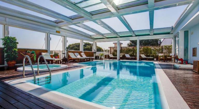 Children-friendly wonderful serviced apartment with terrace, jacuzzi & pool | Beach nearby | Pets are welcome — photo 2