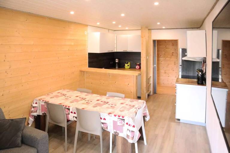 Holiday apartment with patio | Ski nearby | Dogs allowed in Gap
