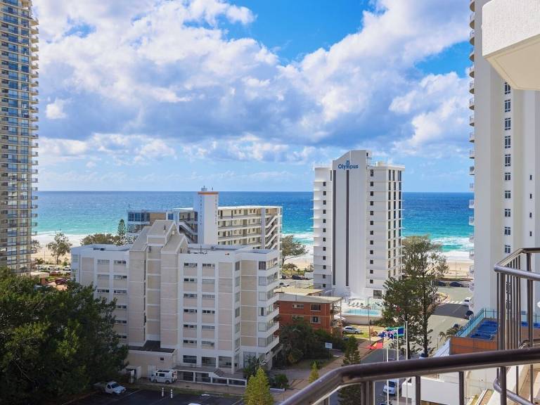 Apartment  Broadbeach
