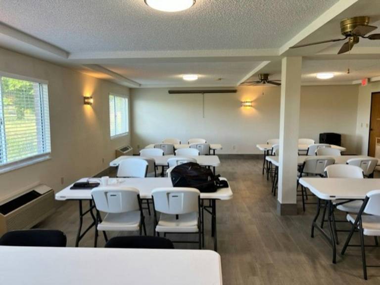 Red Roof Inn Lawrenceburg — photo 5