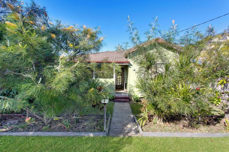 House Laurieton