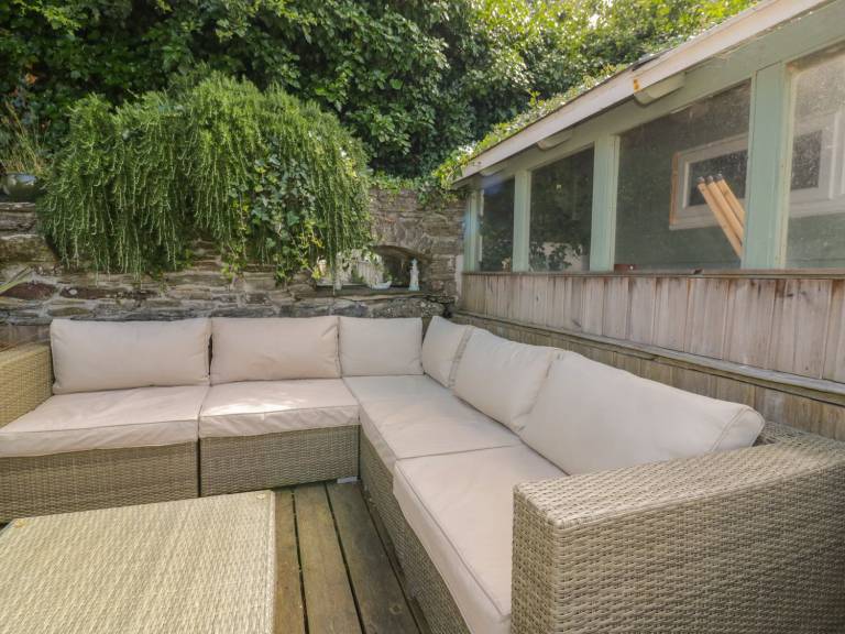 Children-friendly pleasant cottage with yard | Beach view | Dogs allowed in Newquay