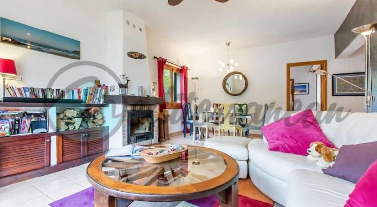 Fully equipped big house with barbeque, garden & private pool | Good for workation | Pets allowed — photo 2