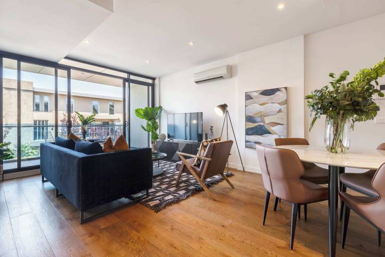 Condo Brighton