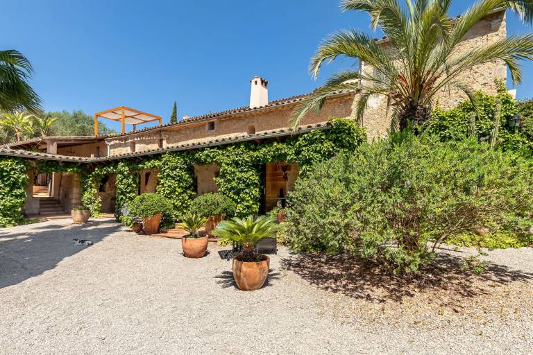 Bed and breakfast  Porreres