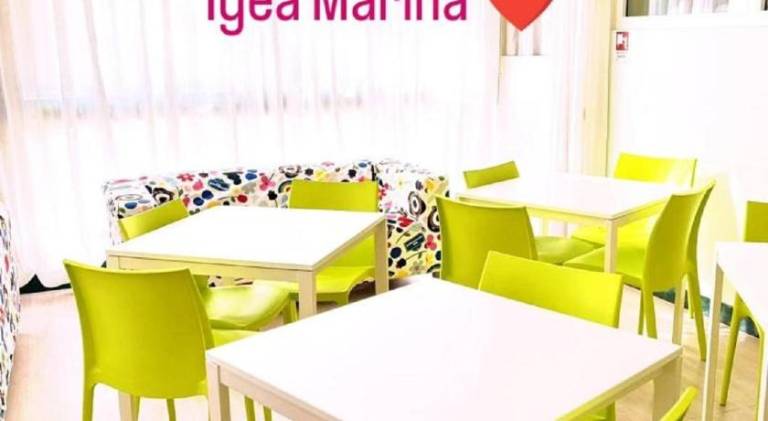 Azzurro Beach Hotel Igea Marina in Bellaria-Igea Marina