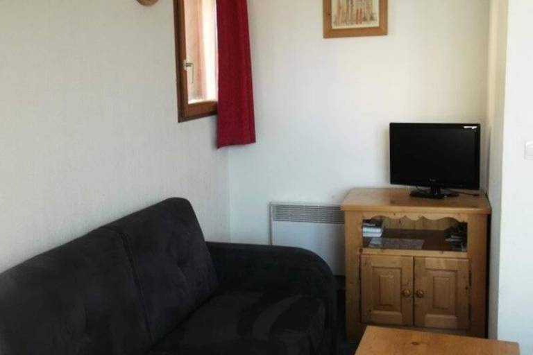 Holiday apartment with 2 rooms for 6 persons — photo 4