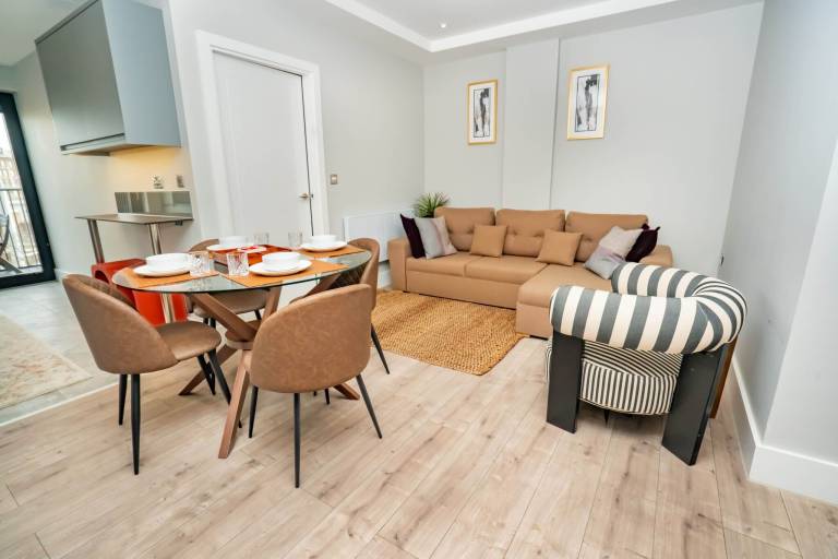 Apartment Leicester