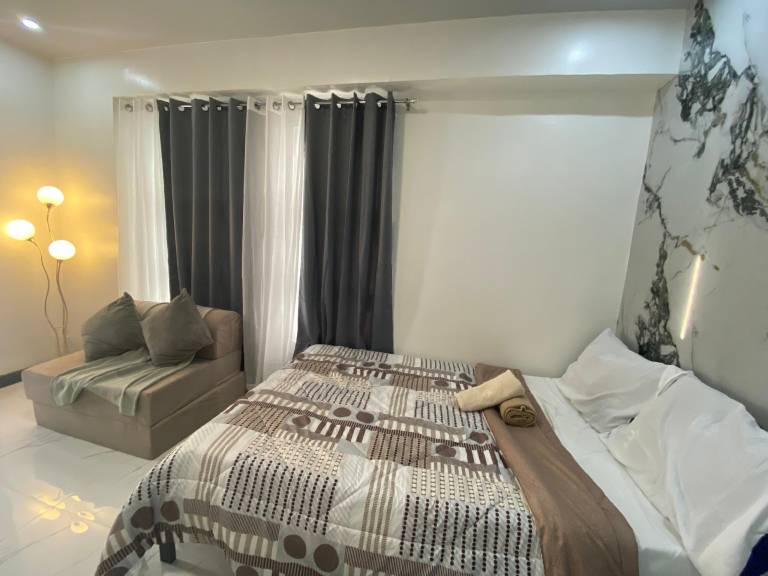 Apartment with sauna in Quezon City