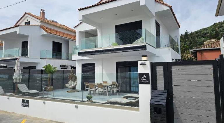 Villa with private pool, hot tub & barbeque | Suitable for remote work in Lefkada