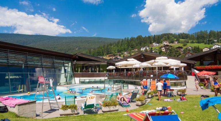 Pleasant apartment with pool & patio | Next to the ski | Suitable for remote work | Pet-friendly — photo 5