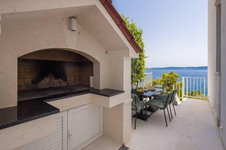 Ferienhaus in Okrug Gornji, Gespanschaft Split-Dalmatien f&uuml;r max. 10 Personen, 
