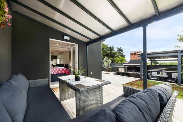 Children-friendly charming house with terrace & BBQ | Pets are welcome — photo 2