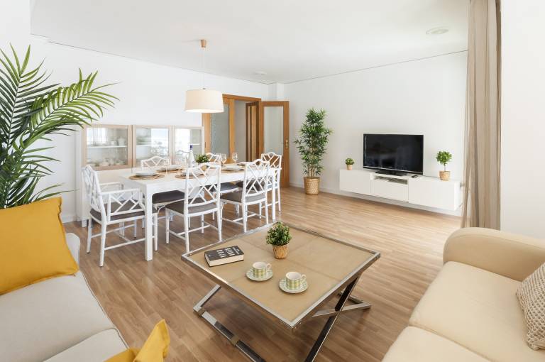 Lovely apartment with patio, yard & pool | Beach nearby | Pets are welcome — photo 4