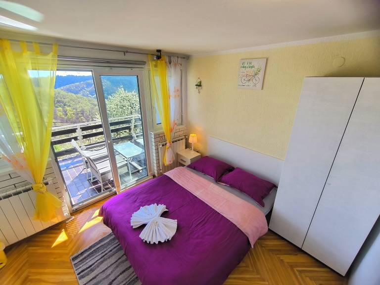 Bed & Breakfast Slani Dol