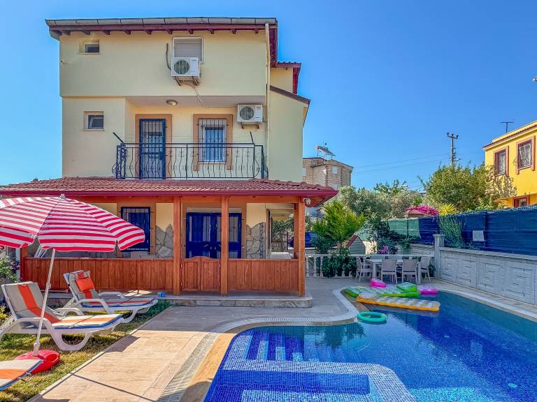 Villa  Soğucak Mahallesi
