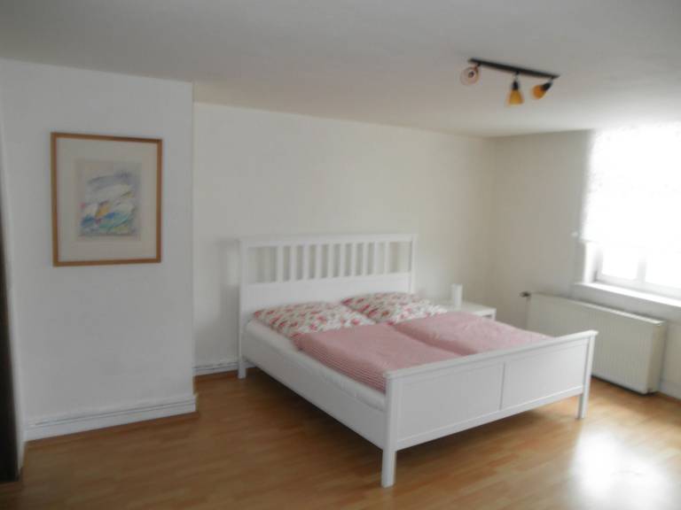Apartment with BBQ & garden — photo 3