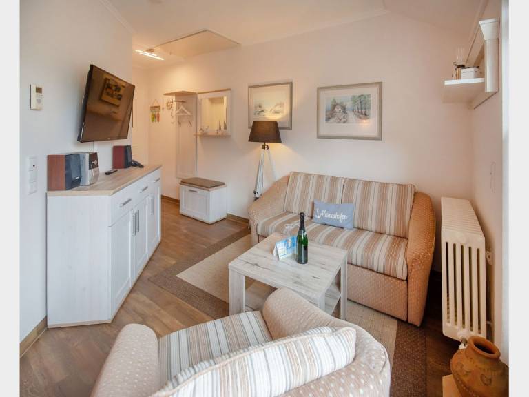 Komfort Ferienwohnung mit 1 Schlafzimmer und Balkon im Dachgeschoss — photo 3