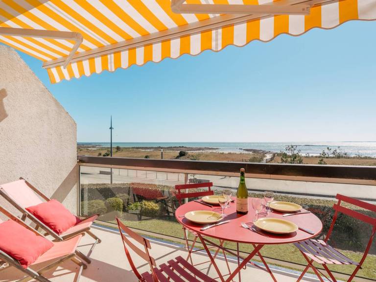 Studio cabin Carnac 22m² for 4 pers. - sea view in Carnac