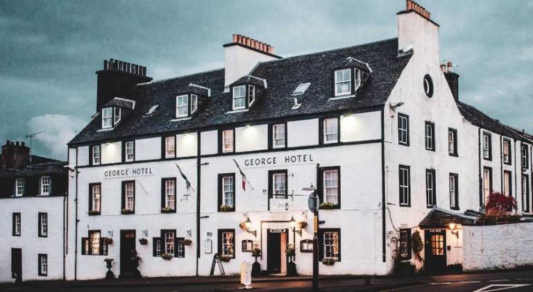 The George Hotel in Inveraray