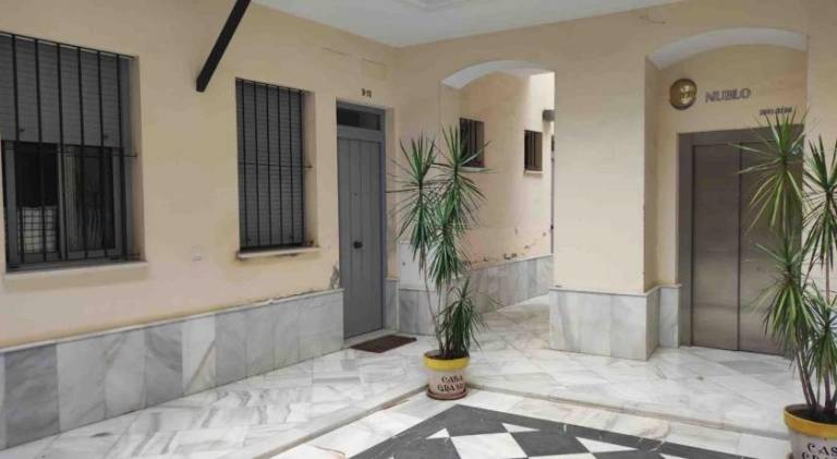 Rental apartment | Next to Torre del Oro | Pets allowed — photo 3