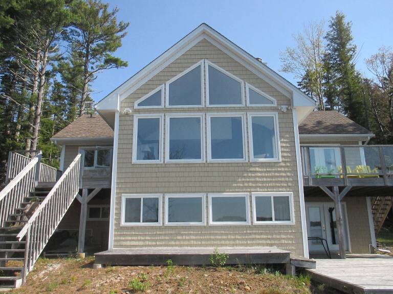 House  Middle New Cornwall