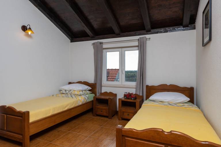 kuća  Potomje