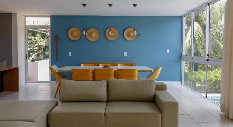 House with pool & jacuzzi — photo 2