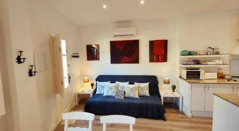 Vacation home | Close to the beach | Pets allowed — photo 2