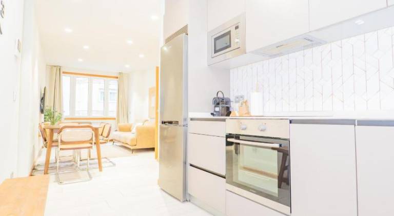 Rental apartment with terrace | Perfect for remote work — photo 3