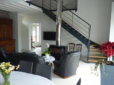 House with jacuzzi — photo 2