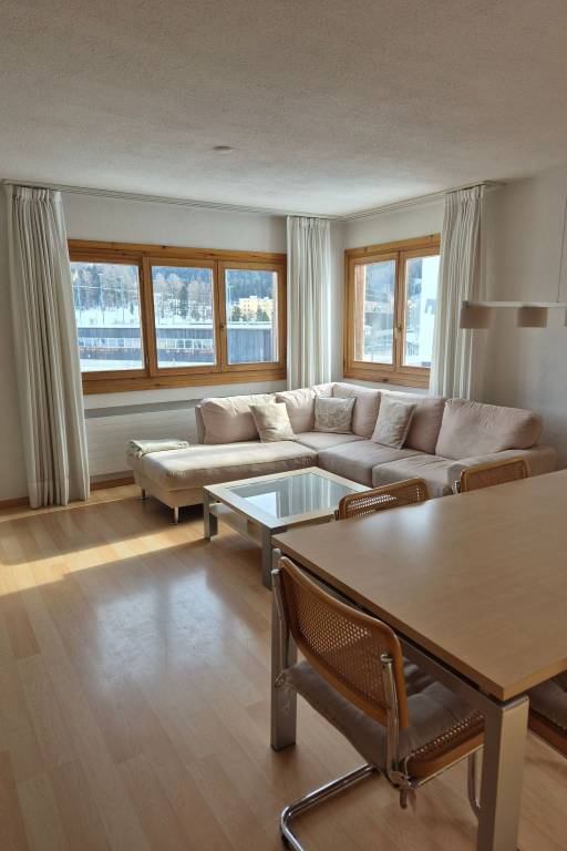 Ferienwohnung mit Hund in Sankt Moritz f&uuml;r max. 5 Personen